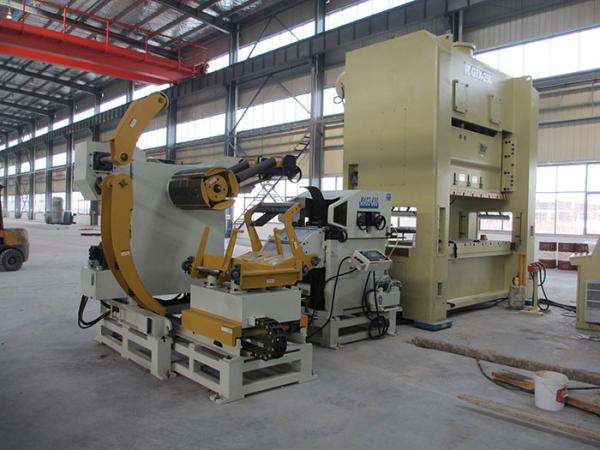 Buy cheap Stamping Pneumatic NC Servo Feeder / High Performance Metal Straightener Equipment from wholesalers