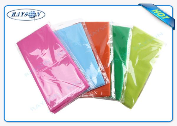 Buy cheap 50 Gram Thickness Individul Packing TNT Non Woven Tablecloth With Multi Color For Restaurant from wholesalers