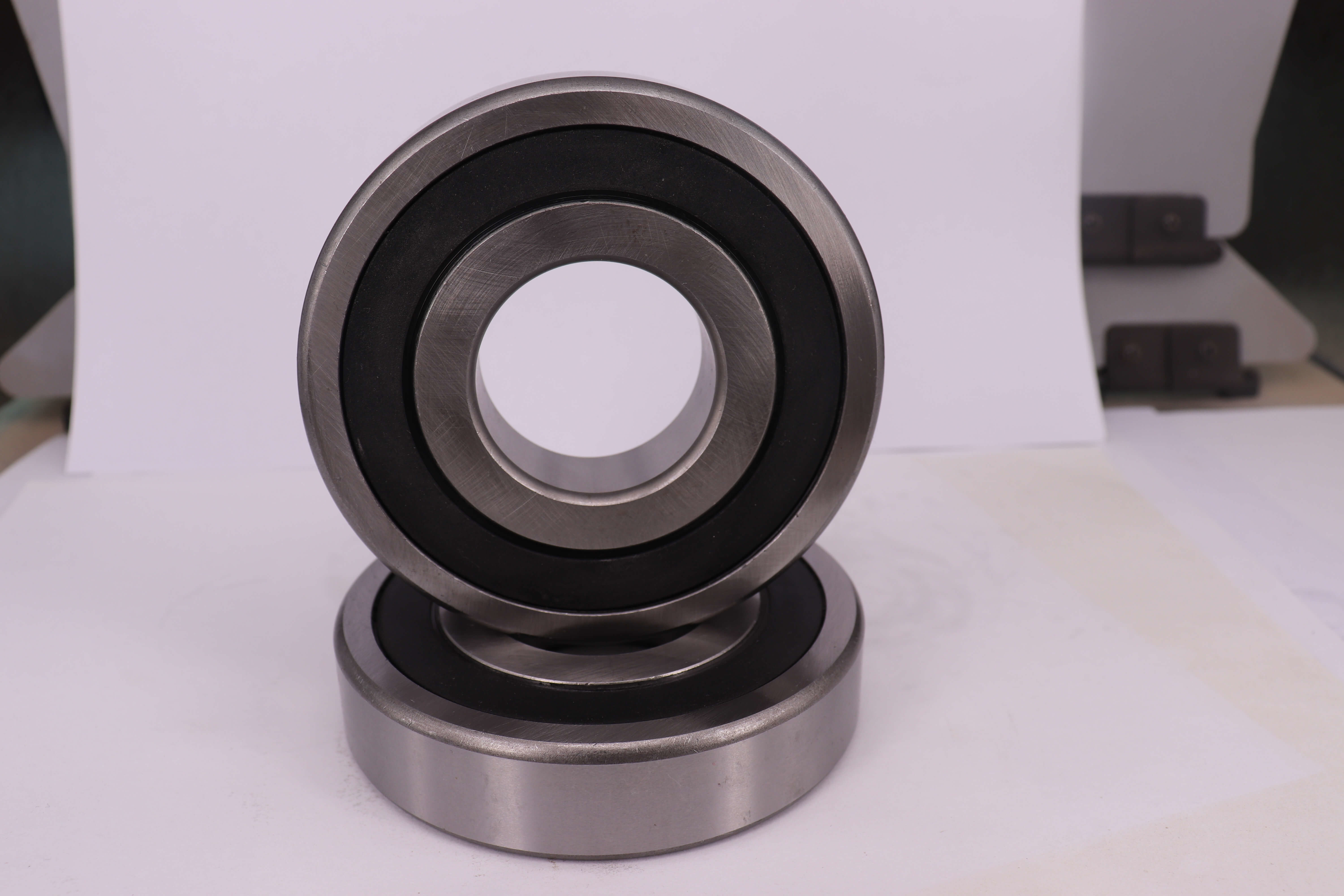 Plastic Drum Packaging Nonstandard Deep Groove Ball Bearings RMS13-2RS For Motor
