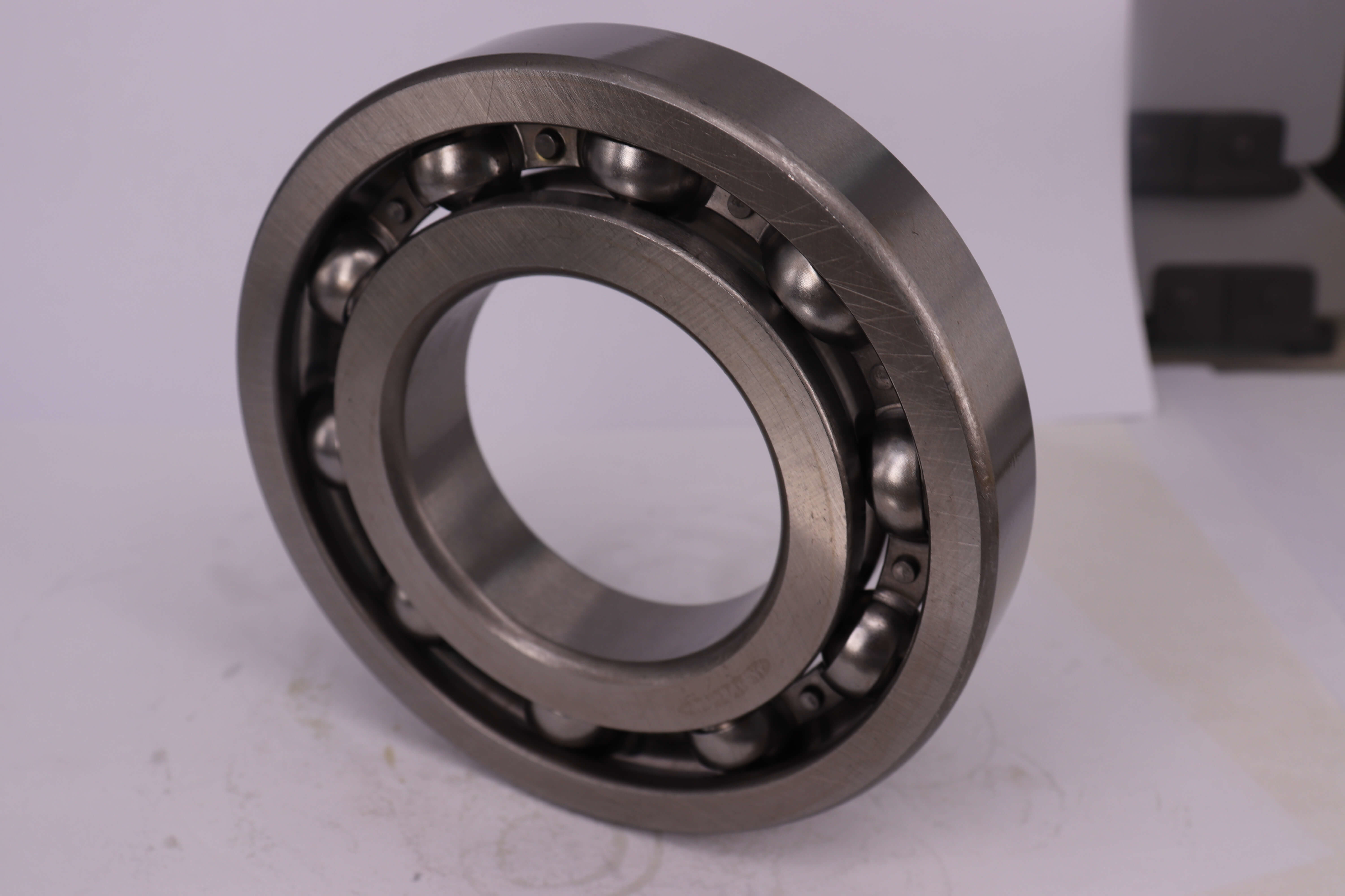 Rubber Seals Low Friction Ball Bearing / Waterproof Ball Bearing RLS20-2RS