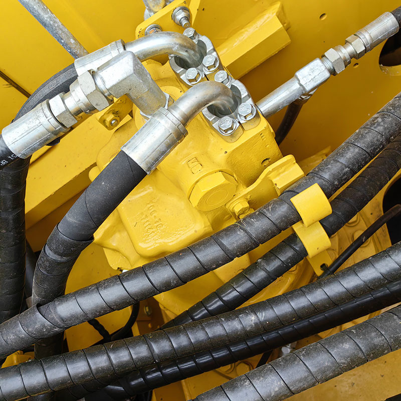 Japanese Original Imported Used Komatsu PC220-8 Excavator 110kw Rated Power In Stock
