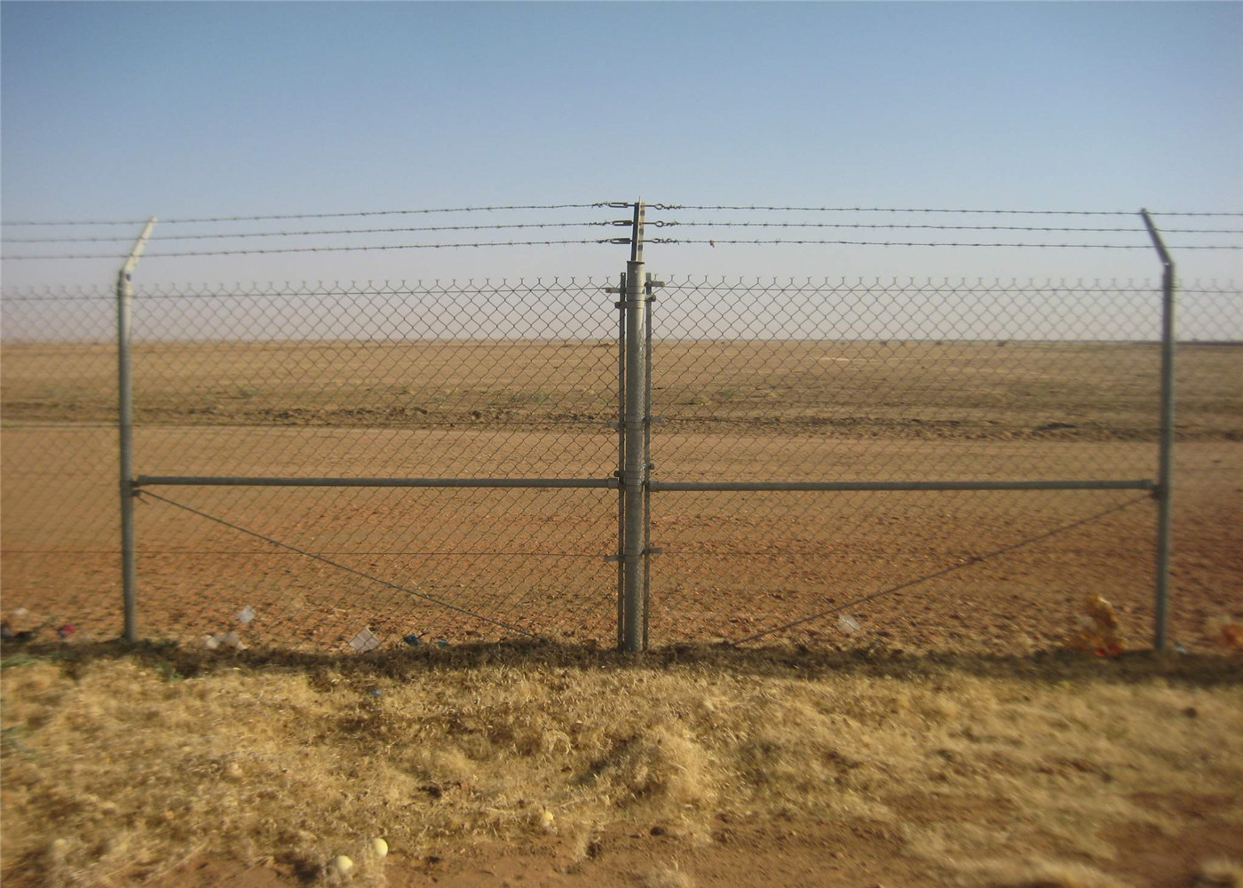 chain link wire mesh fence PVC coated