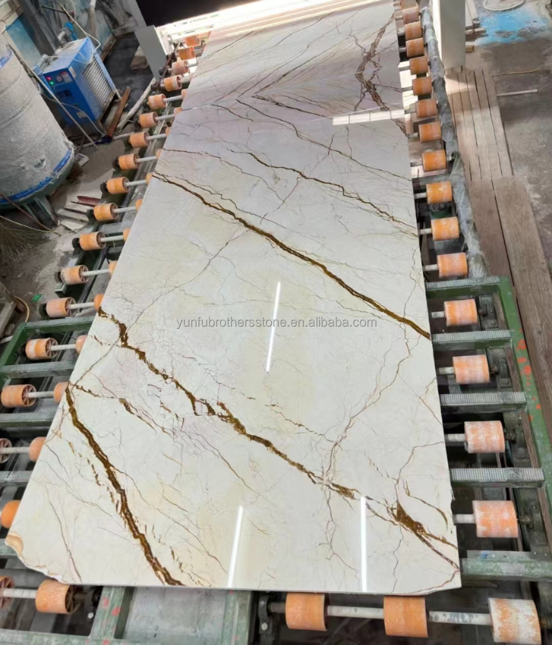 Interior Stair and Floor Tiles Solfitel Gold Marble Big Slab in Modern Natural Style