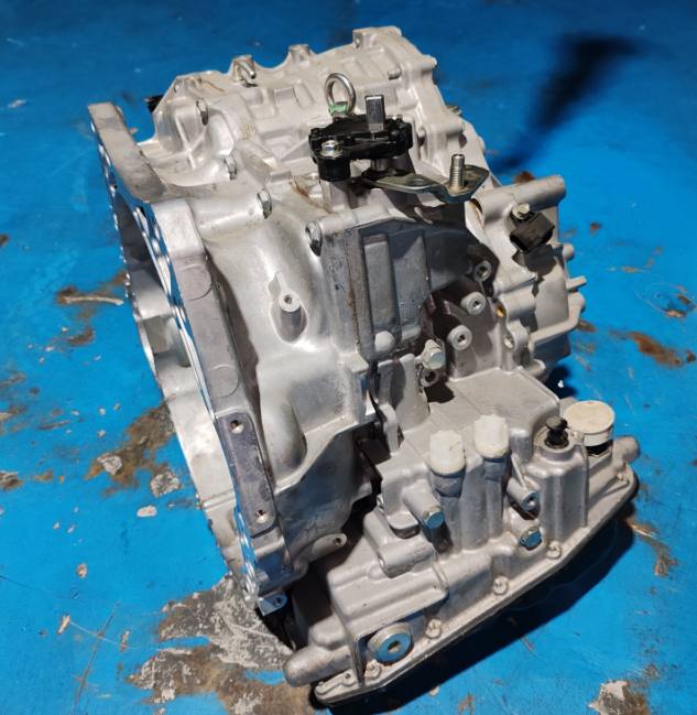 310201XC6B 31020-1XC6B CVT Transmission Gearbox Assembly for Nissan Cube 1.8L 2009-2013