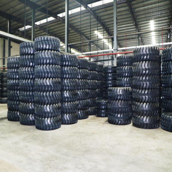 Buy cheap 17.5-25 Heavy Duty Truck Tyres OTR Tyre For Loader And Grader from wholesalers
