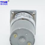 Steel Gear Reversible permanent magnet 37mm dia 3530 12v 70rpm dc geared