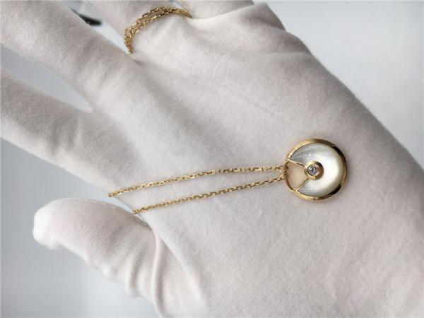 Buy cheap Small Model Amulette Necklace 18K Yellow Gold With White Mother Of Pearl from wholesalers
