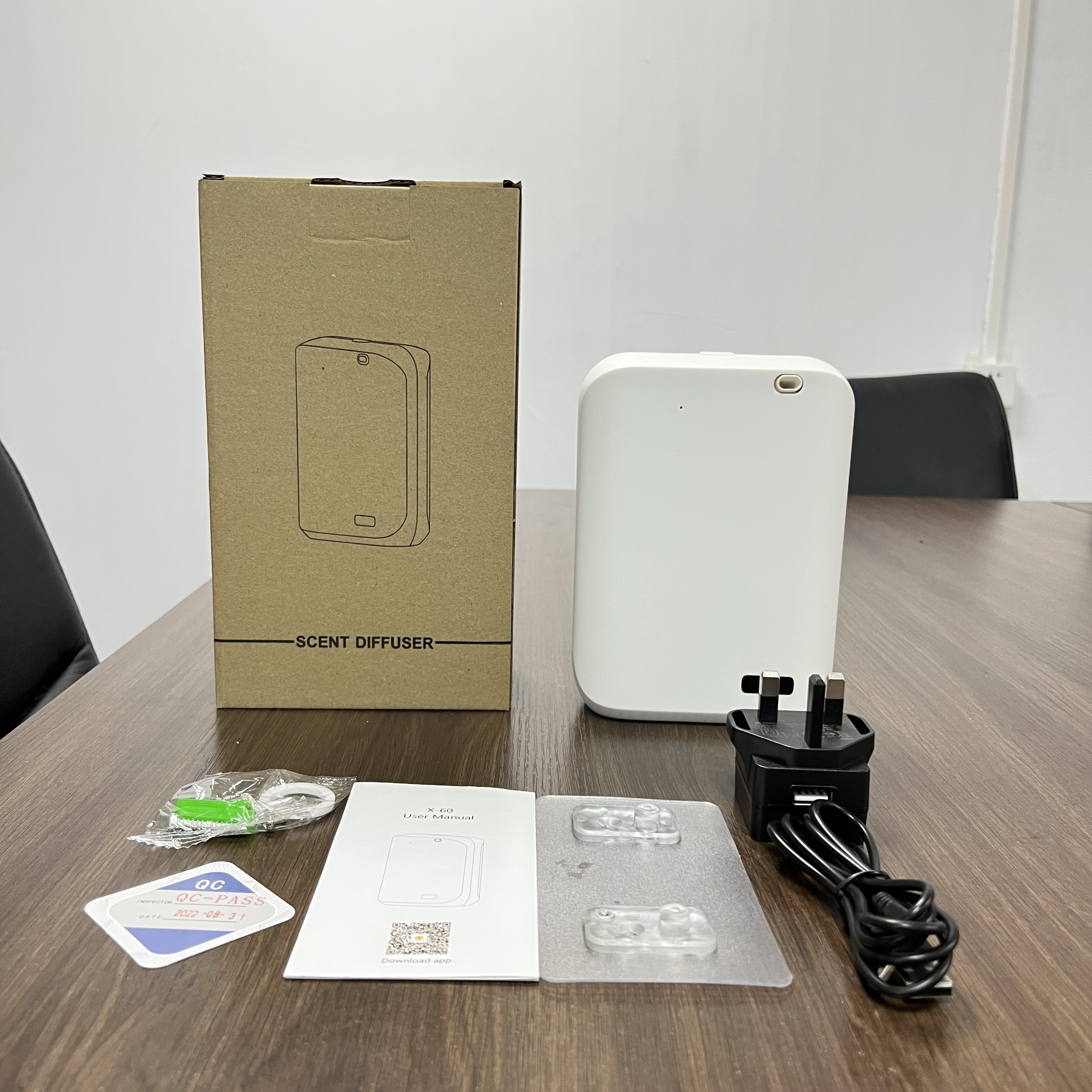 Small Area Aroma Machine 150ml Smart Bluetooth for Home and Hotel Scent Diffuser