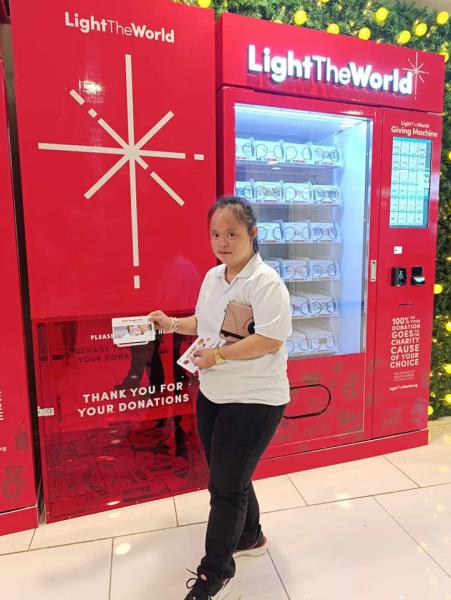 Buy cheap 24V Electric Heating Defogging Glass Door And Locker Goods Slots Giving Machine from wholesalers