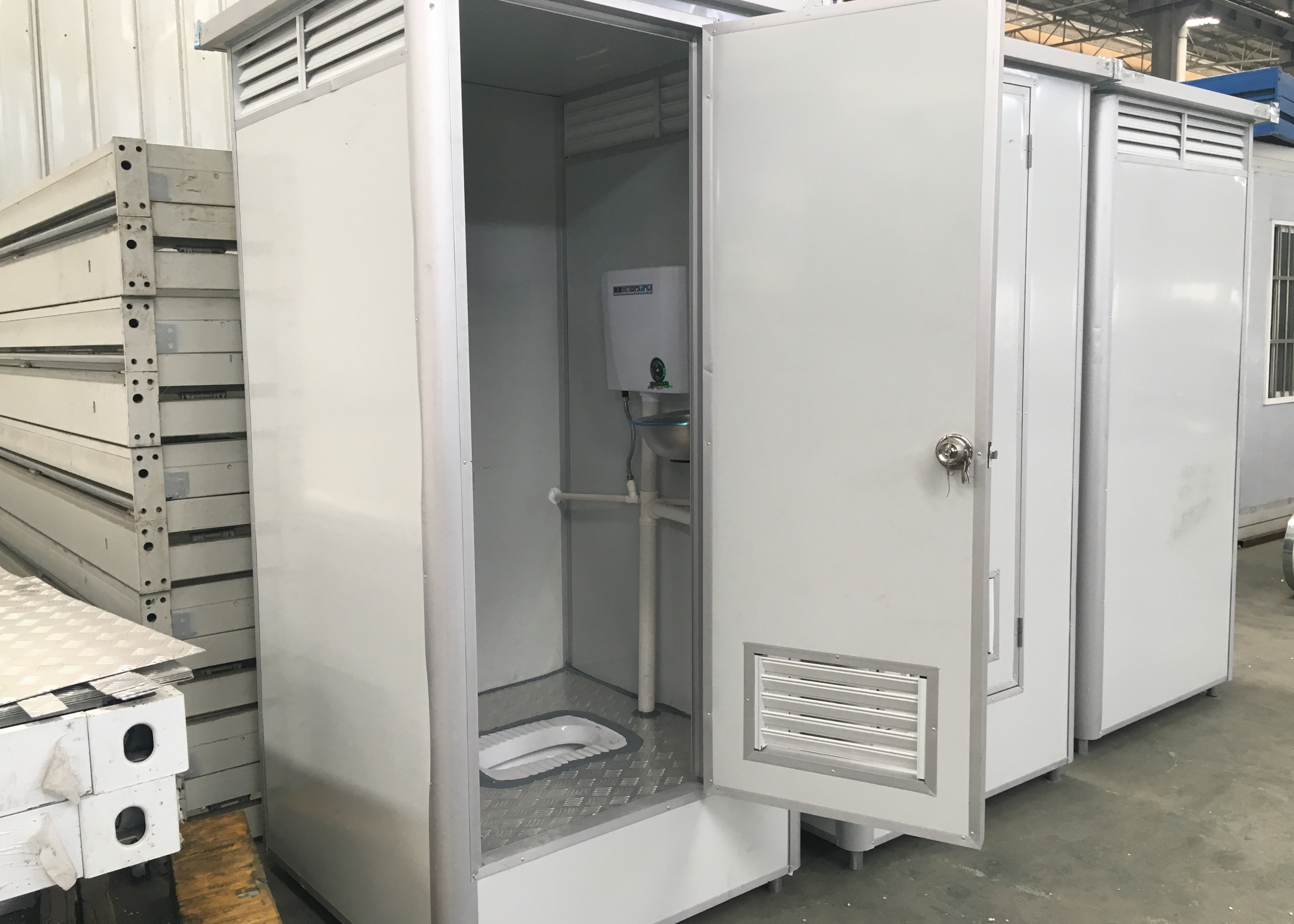 EPS Sandwich Panel ISO Portable Mobile Public Toilet