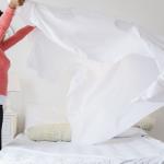 200*220cm Nonwoven Disposable Bed Cover Roll For Hotel Travel