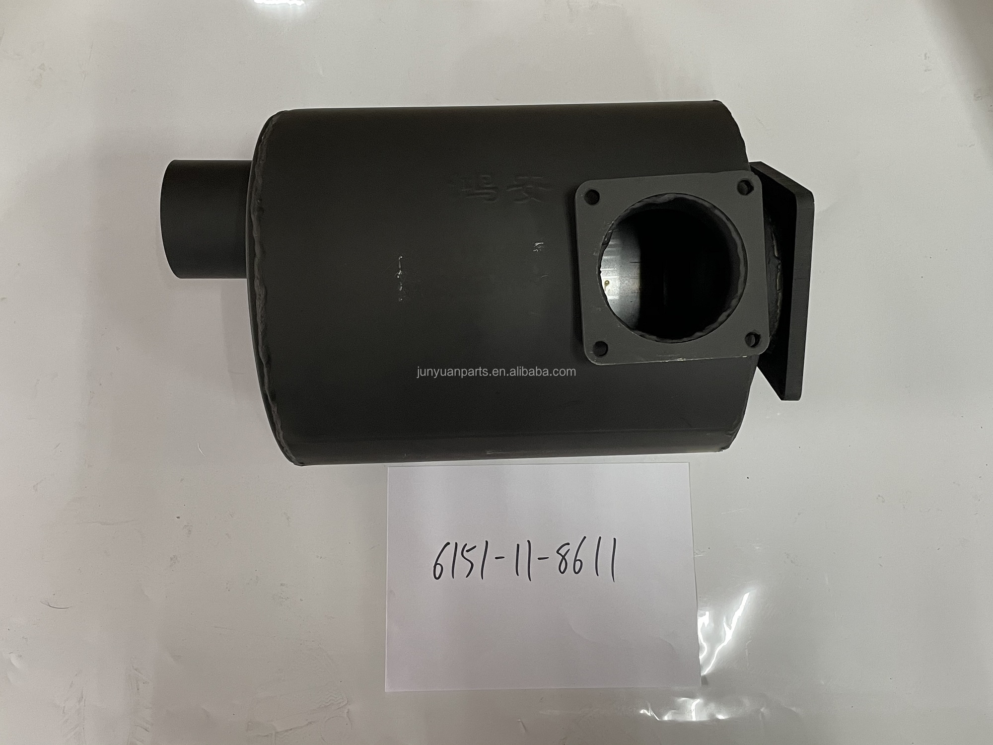 D85ESS-2 Bulldozer Muffler 6151-11-8611 Excavator Replacement Parts OEM