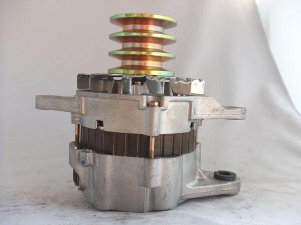 Buy cheap ALTERNATOR A004TU5185 1-81200-527-0 24V 50A A004TU6285 1-81200-603-2 from wholesalers