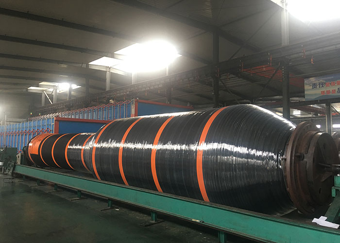 Floating hose