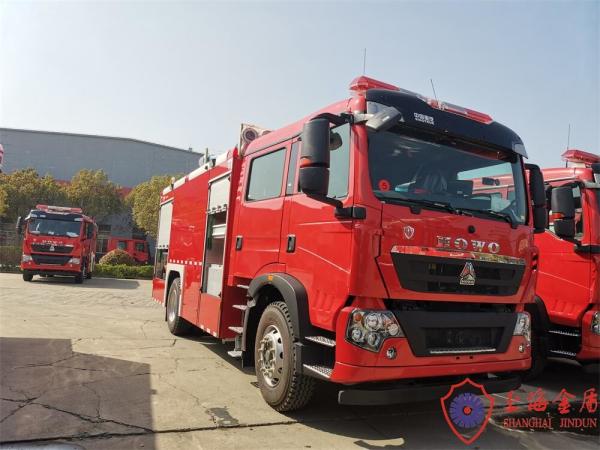 Buy cheap 206kw 4x2 Lengthen Cab Water Foam Fire Rescue Vehicles With 8000kg Tender from wholesalers