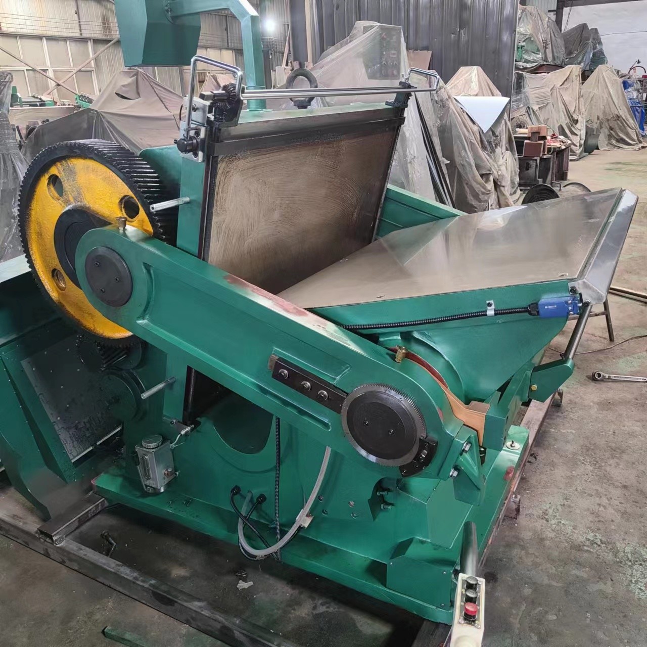 Carton Flat Press Emboss Indentation Machine 1500Model Of Die Cutting 7.5KW 1500*1050
