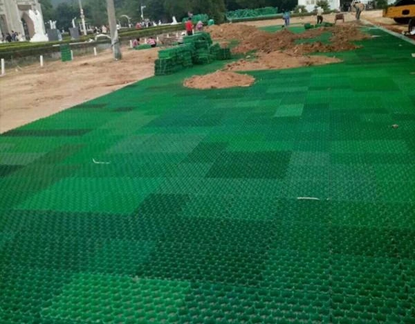 Soil Stabilization Parking Gravel Reinforcement Grass Grid for Driveway and Parking