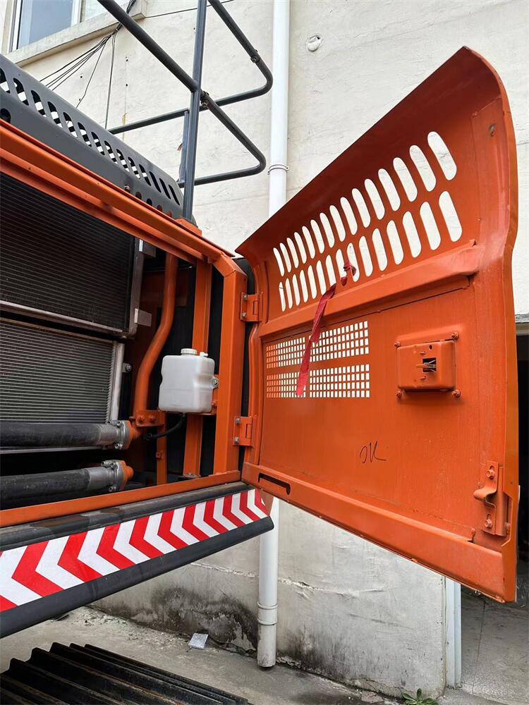 Original Doosan Engine DX220 DX225 Hydraulic Crawler Excavator for Your Construction Needs