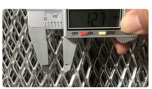 Exquisite High Quality at a Good Pricewidth 7*12 mm Expanded/Stretched Metal Mesh for Dust Filter