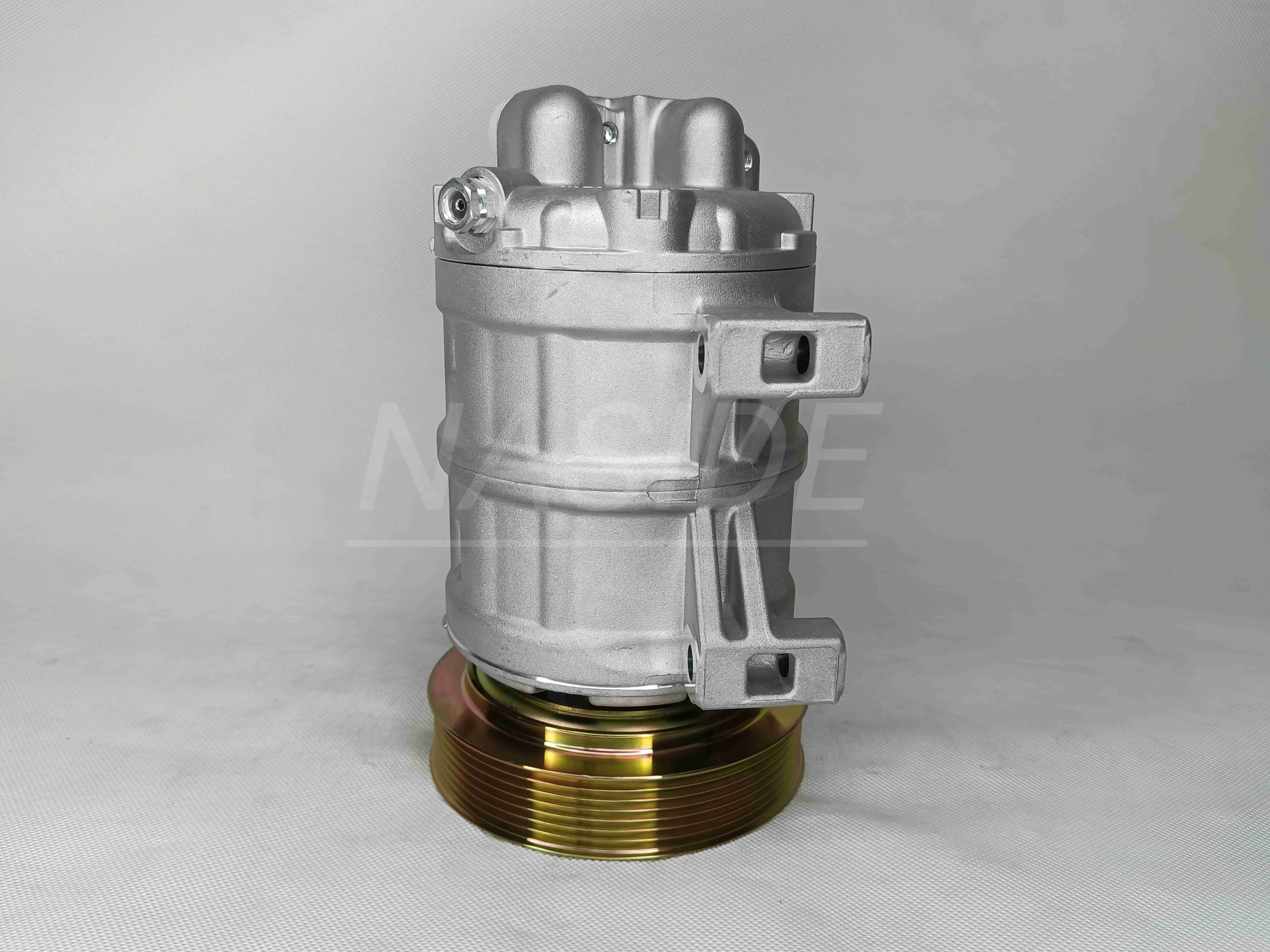 Auto AC Conditioning Compressor For Nissan DKS17 92600VW200 92600VX100 92600VX100 DS80037