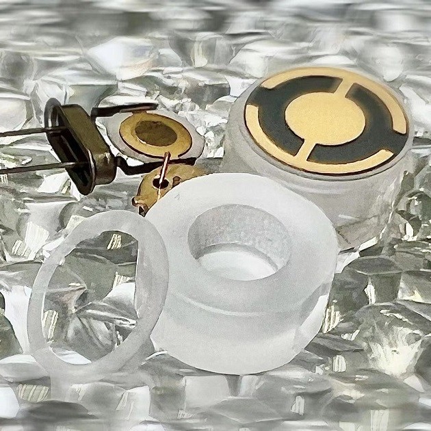 Piezoelectric Quartz Endcap For Thickness Shear Mode Pressure Sensing