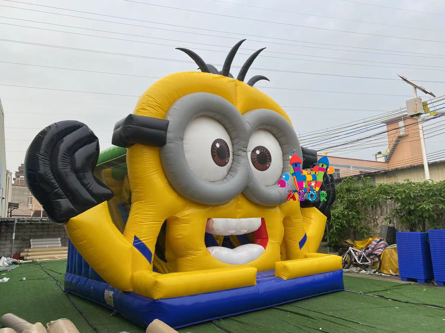 5x5m Inflatable Castle Bouncy Slide Jump Bounce House For Kids And Adults
