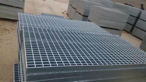 Buy cheap Hot Dip Galvanized Flooring Heavy Duty Steel Grating 32*5mm Anti-Skid from wholesalers