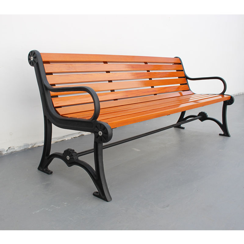 1800mm Solid Timber Outdoor Bench Seat , Traditional Wooden Bench With Steel Frame