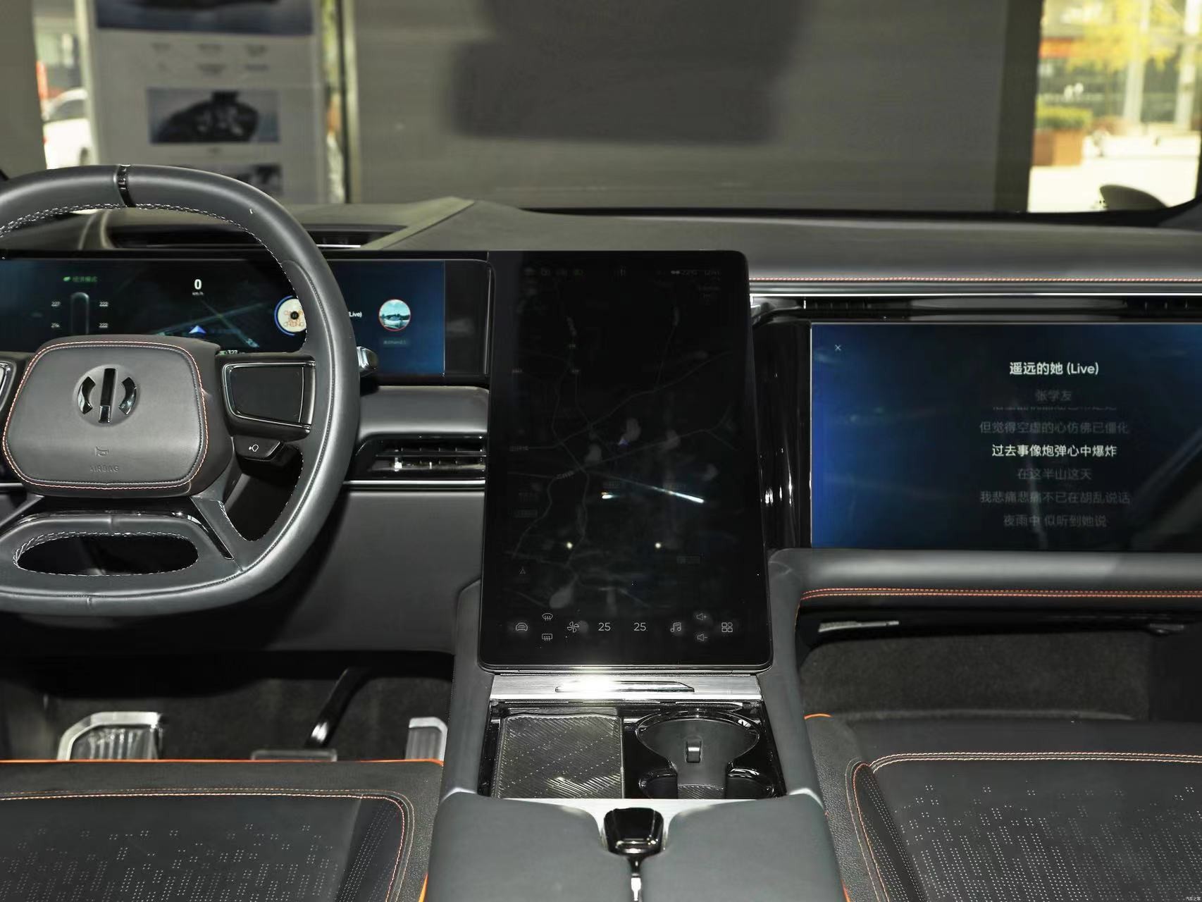 HiPhi X 2021 Flagship 6 Seats 4WD Luxury Medium Large SUV 560km 3.9s To 100kmh