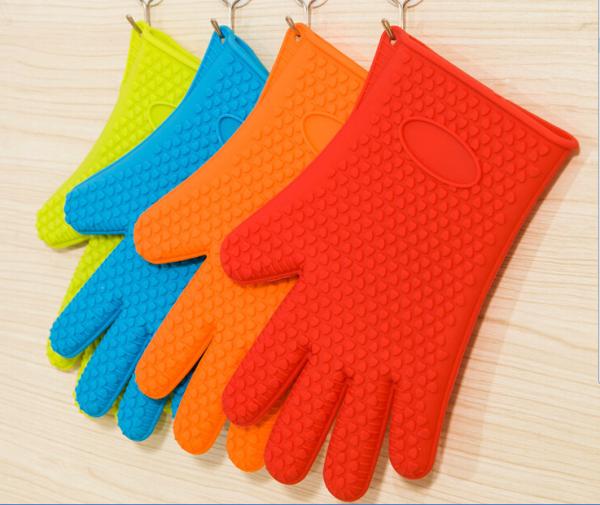 Buy cheap Food Grade Silicone Kitchen Glove Heat Resistant BBQ Oven Mitts For Outdoor from wholesalers