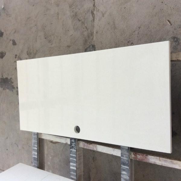 Buy cheap Colors White Quartz Countertops That Look Like Marble , Quartz Kitchen Countertops from wholesalers