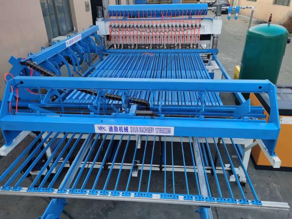 Buy cheap Mitsubishi Pre Straightened 3m Weld Mesh Making Machine from wholesalers