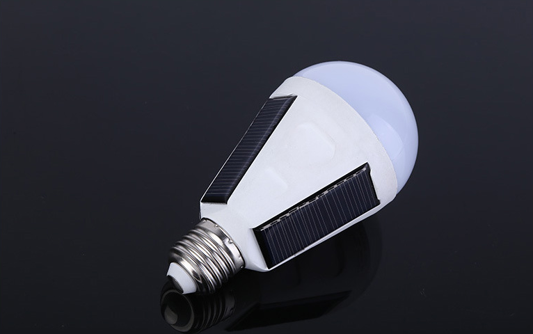 7W led bulb IP65 solar 85-265V led bulb emergency rechargeable led lamp energy saving 6000K E27 2017 new led lamp panel