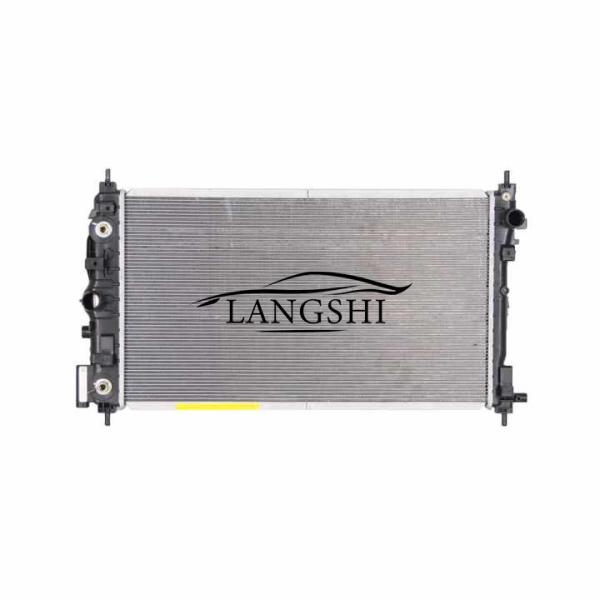 Buy cheap 2013-2017 Cadillac XTS 3.6 Auto Spare Parts Aluminum Radiator Water Tank with Design from wholesalers