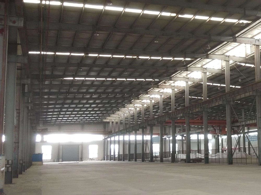 JIS Standard Sandwich Panel Fireproof Prefab Metal Workshop Buildings