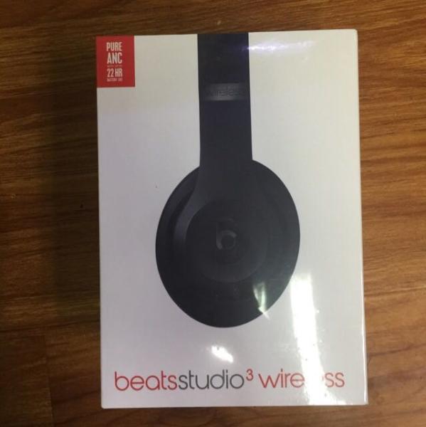 Buy cheap Beats by Dr. Dre Studio3 Wireless Headphones - Matte Black Fast & Free Delivery from wholesalers