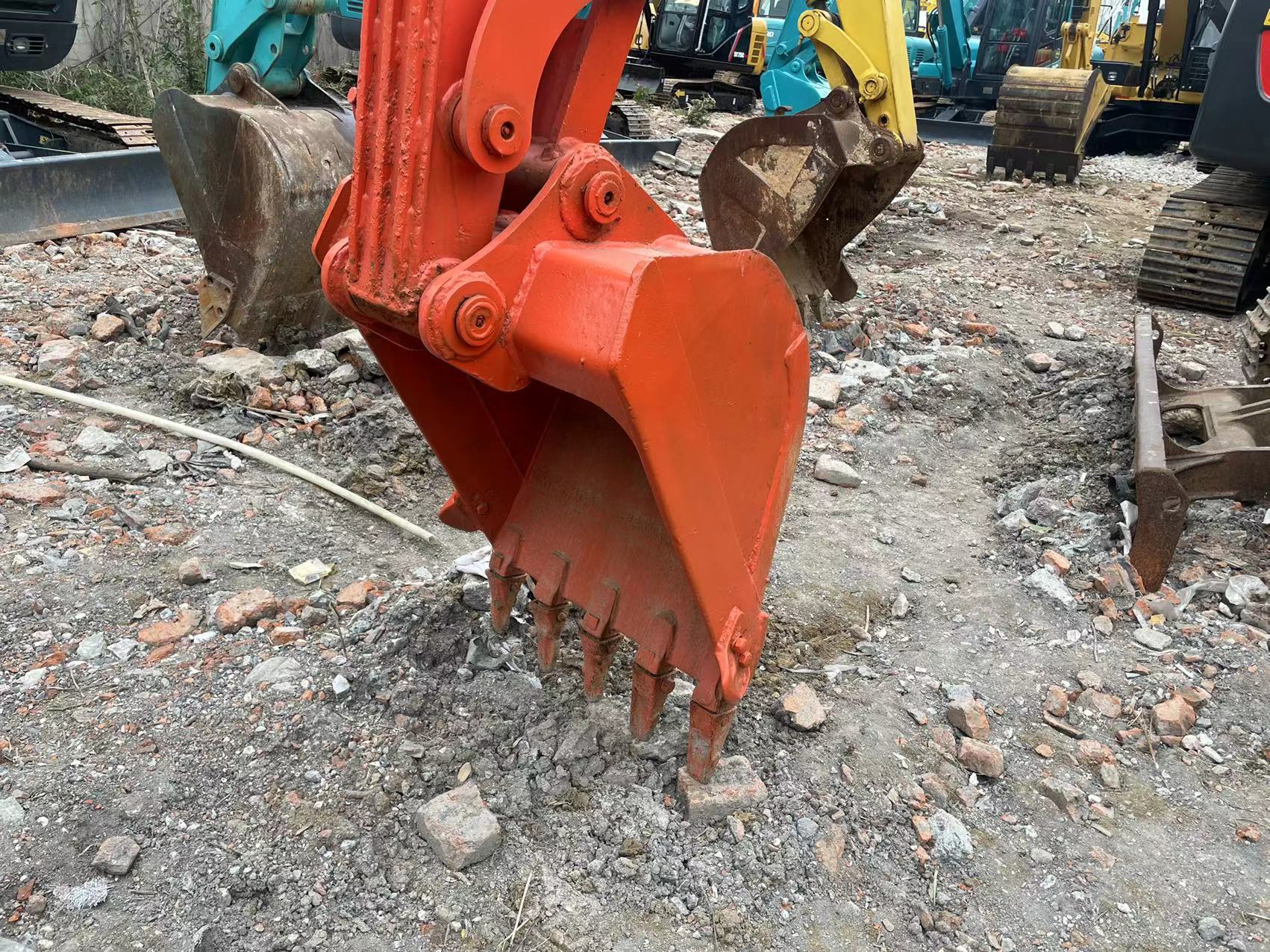 sed household MINI excavatorsDOOSAN DH55 DX60/ Korean brand used mini fuel-efficient excavators are cheap to repair and excavate