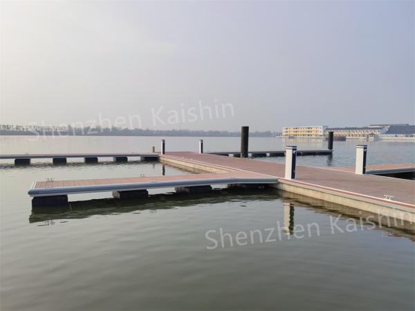 Quality Marine HDPE Aluminum Floating Docks Boat Float Pontoon For Jetty for sale