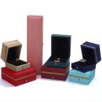 Custom Ring Necklace Bracelet Packaging Box Made of Leather for Wedding Jewelry
