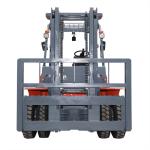 7 Ton Diesel Powered Forklift Automatic Truck With Penumatic Tyres ISO9001