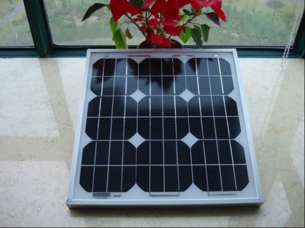 Buy cheap Anti - Reflective Solar Panels 12V 20W High Transmission Tempered Glass Front Glass from wholesalers