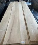 2.0mm Knotty White Oak Wood Veneer For Retro Style Furniture Goods in stock