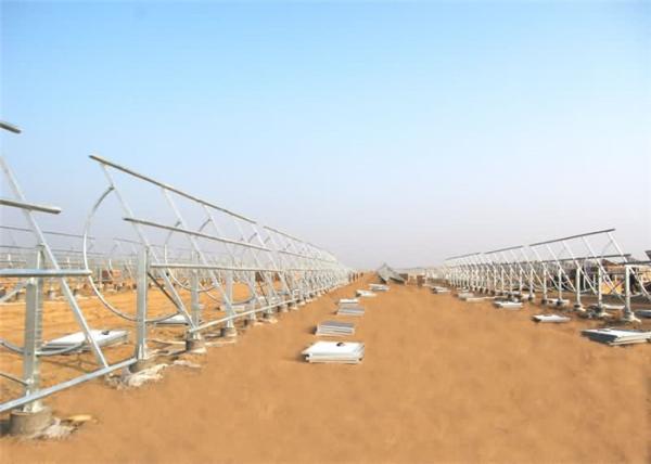 Seasonal Solar Ground Mount Systems , Arc Tilt Angle Cell Structure Adjustable