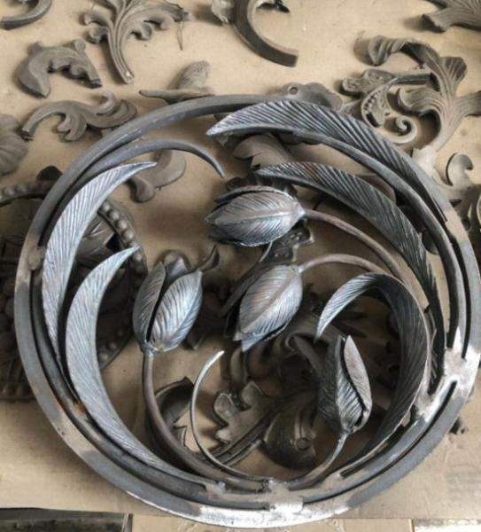 Buy cheap ISO9001 Cast Iron Ornaments Decorative Iron Panels Antirust Oil Surface Finish from wholesalers