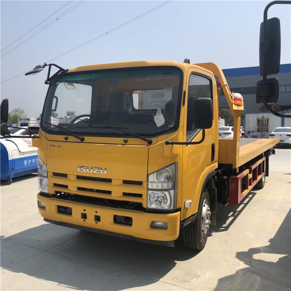 Buy cheap 6 Tons 700p Isuzu Japan Light Duty Flatbed Tow Truck With 2 Sections Underlift from wholesalers