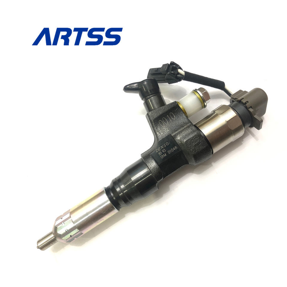 J08E 095000-6593 Common Rail Fuel Injector Nozzle For SK350-8 Repair Set
