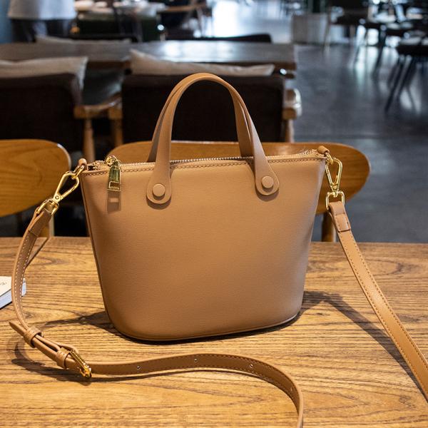 Buy cheap PU fashion real leather tote Female Crossbody Bag crocodile leather bag for women from wholesalers