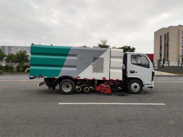 Buy cheap Max Speed 100 Km/H Eu 3 Street Sweeper Truck For Oil Stain Cleaning from wholesalers