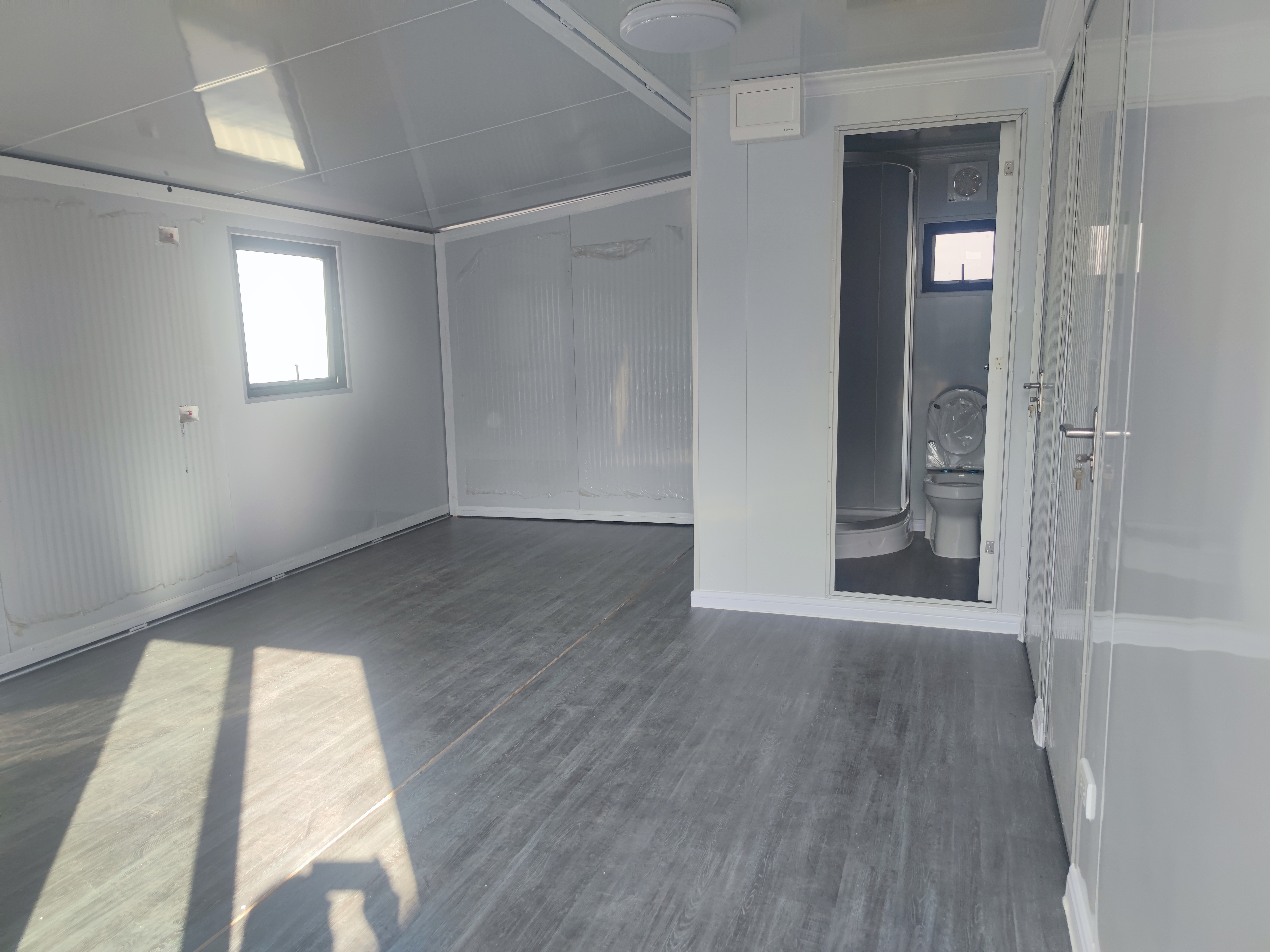 BOX SPACE Luxury 3 Bedrooms And Bathroom Prefabricated Expandable Container House Mobile Prefab Expandable House