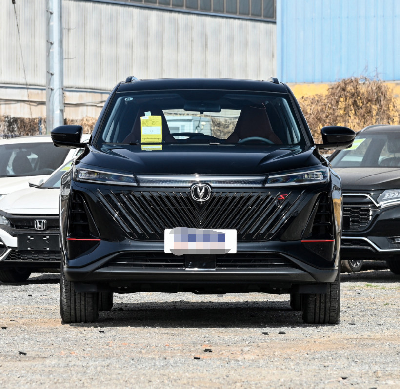 Changan Gasoline CS75 PLUS 2022 1.5T Automatic Luxury Version 5 Seats SUV
